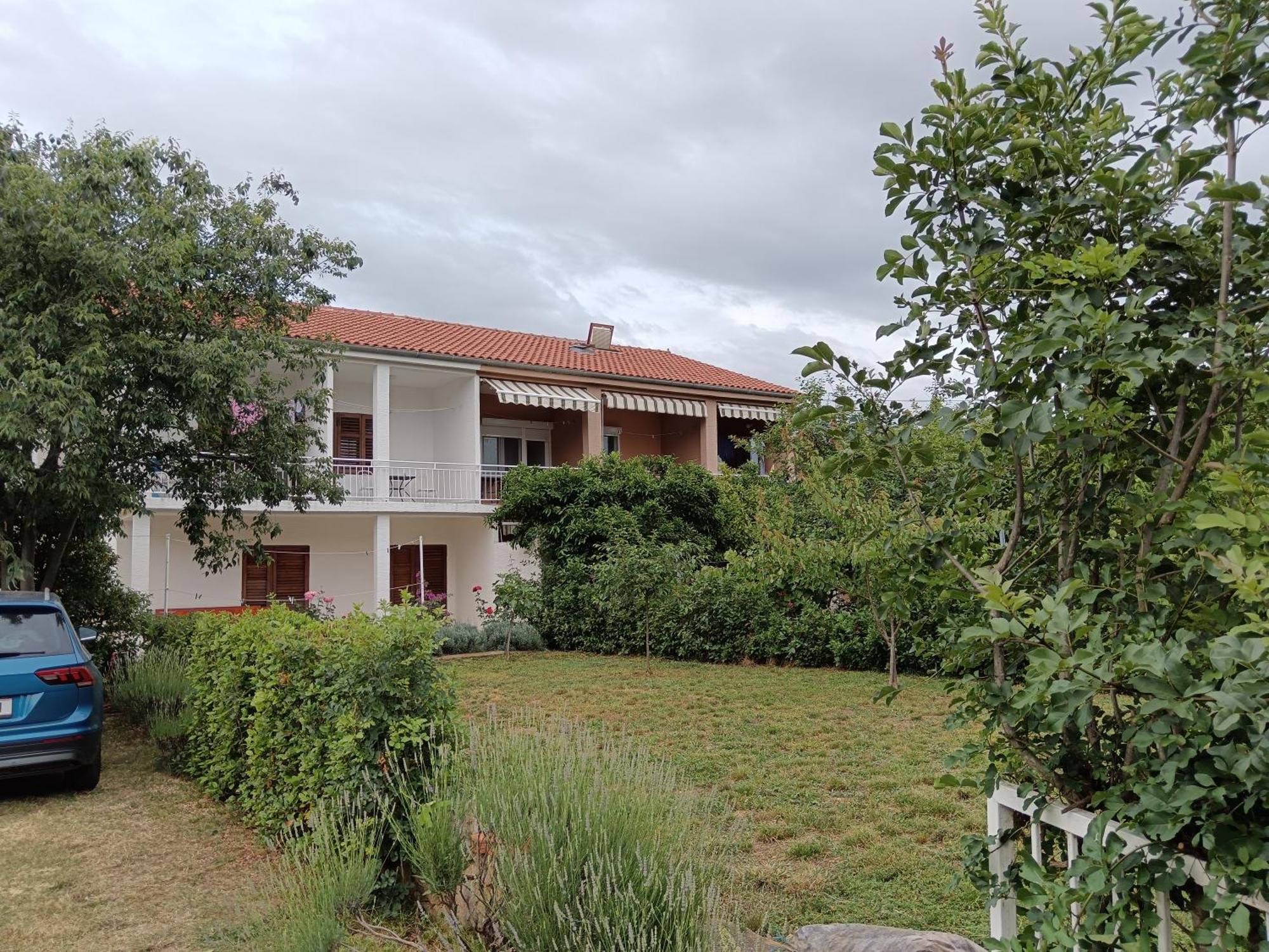 Apartments Lana Starigrad Paklenica Extérieur photo